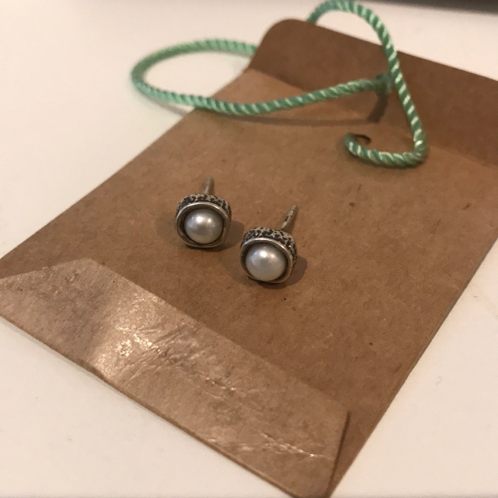 Sterling Silver Earrings with Inner Pearl